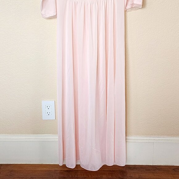 Vintage VANITY FAIR Soft Pink Long NIGHTGOWN Lingerie Size 38 Small - Picture 2 of 8